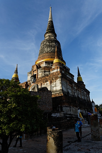 Wat Yai Chai Monkon-078